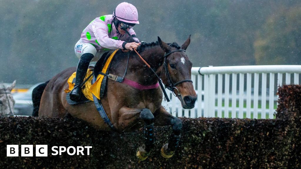 Royale Pagaille wins thrilling Betfair Chase at Haydock