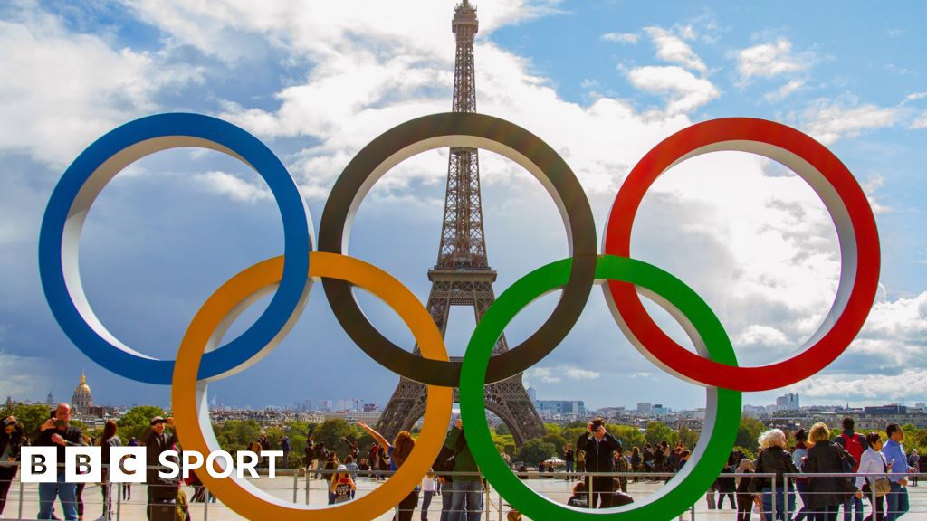 Igrzyska Olimpijskie w Paryżu 2024: MKOl mówi, że gry „mogą budować mosty” wśród wezwań do zakazania Rosji i Białorusi