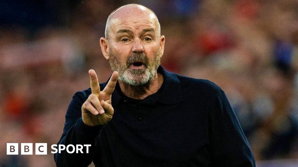 Does Steve Clarke’s squad suggest Scotland formation change?