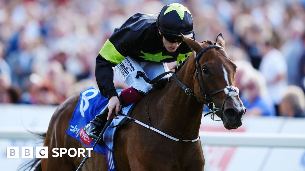 Favourite Magical Zoe wins £500k Ebor Handicap