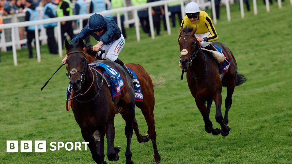 Triple Crown: Bonus of £2m offered if horse wins 2,000 Guineas, the Derby & St Leger