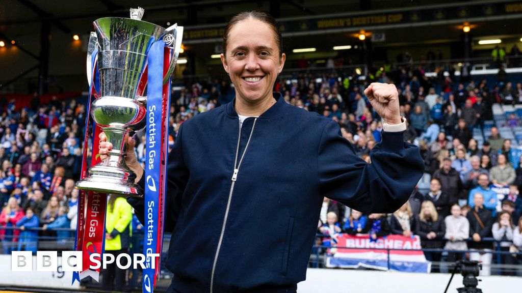 Women’s Scottish Cup final: Players ‘settled me’ – Jo Potter