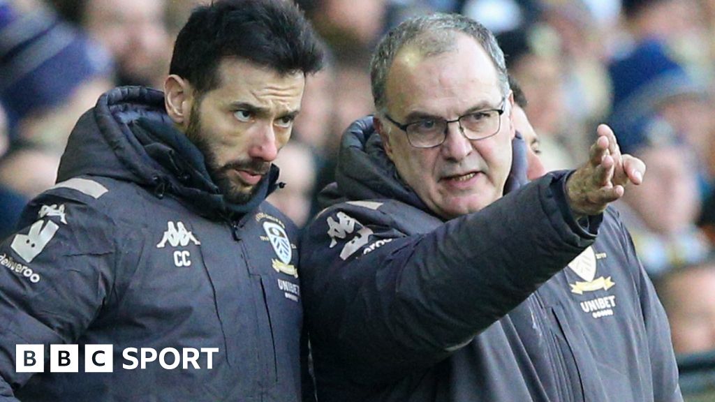 Carlos Corberan: Huddersfield Town boss maintains Marcelo Bielsa link  pre-Wembley - BBC Sport