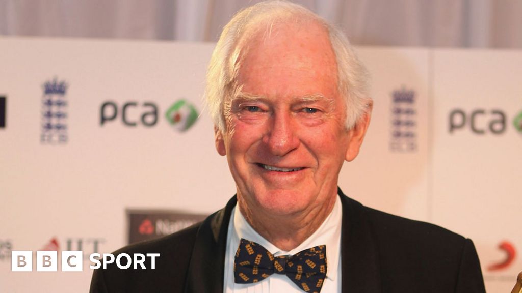 Obituary Glamorgan And England Cricketer Peter Walker Bbc Sport