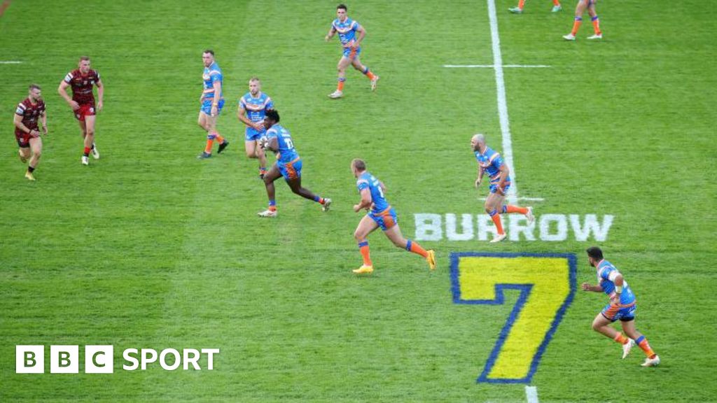 Rob Burrow’s home ground Headingley to host cross-code rugby match to fundraise for MND