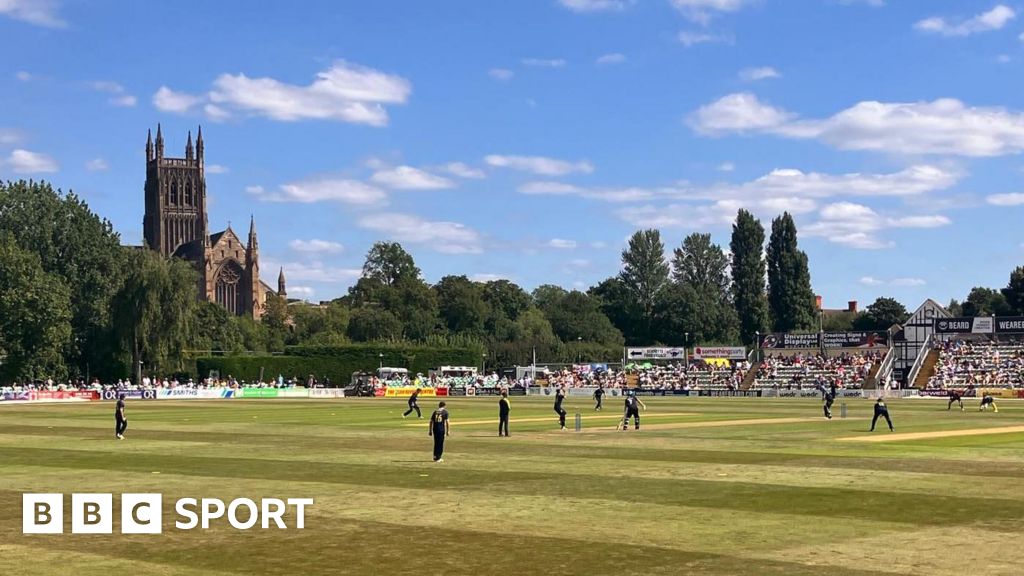 Somerset, Glamorgan & Bears qualify in One-Day Cup