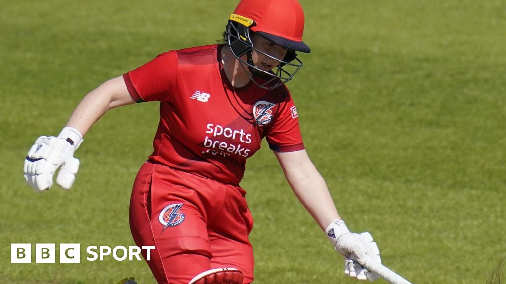 Abbi Aitken-Drummond and Olivia Bell make Scotland World Cup squad-ZoomTech News