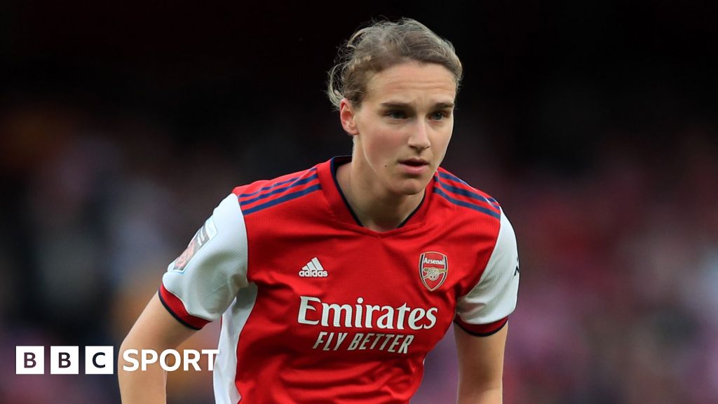 Vivianne Miedema signs contract extension with Arsenal