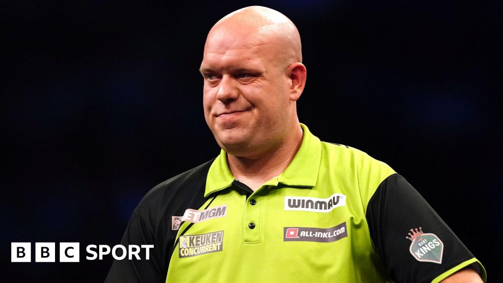 Van Gerwen & Smith power through European openers