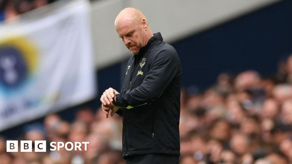 Sean Dyche Faces Pressure at Everton