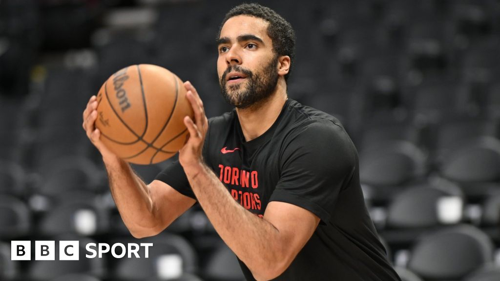 Джонтай Портър: Нападателят на Торонто Раптърс получи доживотна забрана от НБА за нарушаване на правилата за залагания