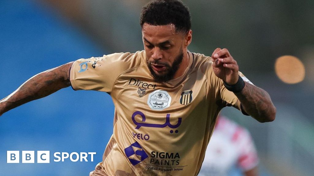 Plymouth Argyle Signs Andre Gray on Short-Term Deal