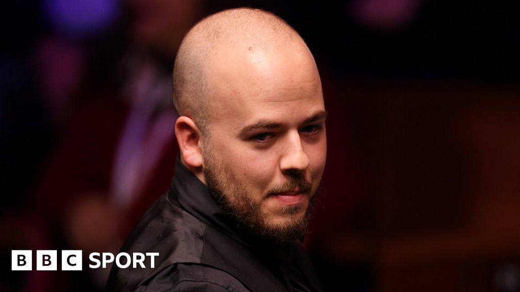 World Snooker Championship 2023: Luca Brecel leads Mark Selby 6-2 after  first session - BBC Sport