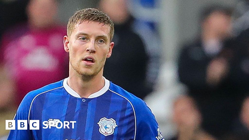 Luton Town sign Cardiff’s Mark McGuinness and free agent Liam Walsh