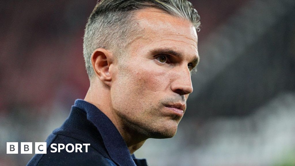 New boss Van Persie 'not traumatised' by 9-1 loss