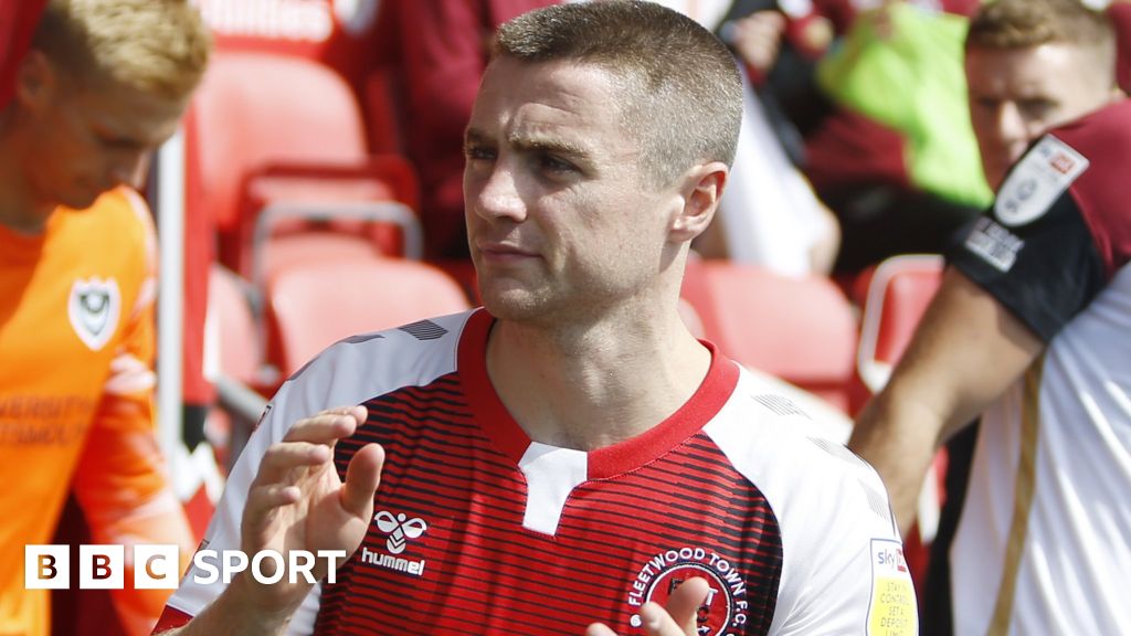 Jordan Rossiter: Bristol Rovers sign Fleetwood Town captain for ...