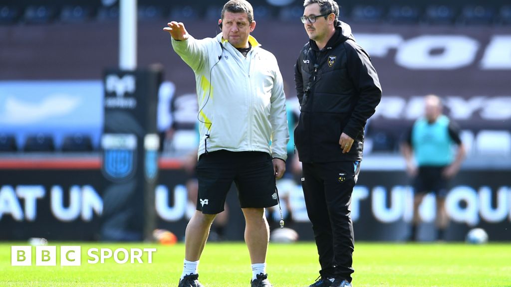 Dragons aim to spoil Ospreys' play-off hopes