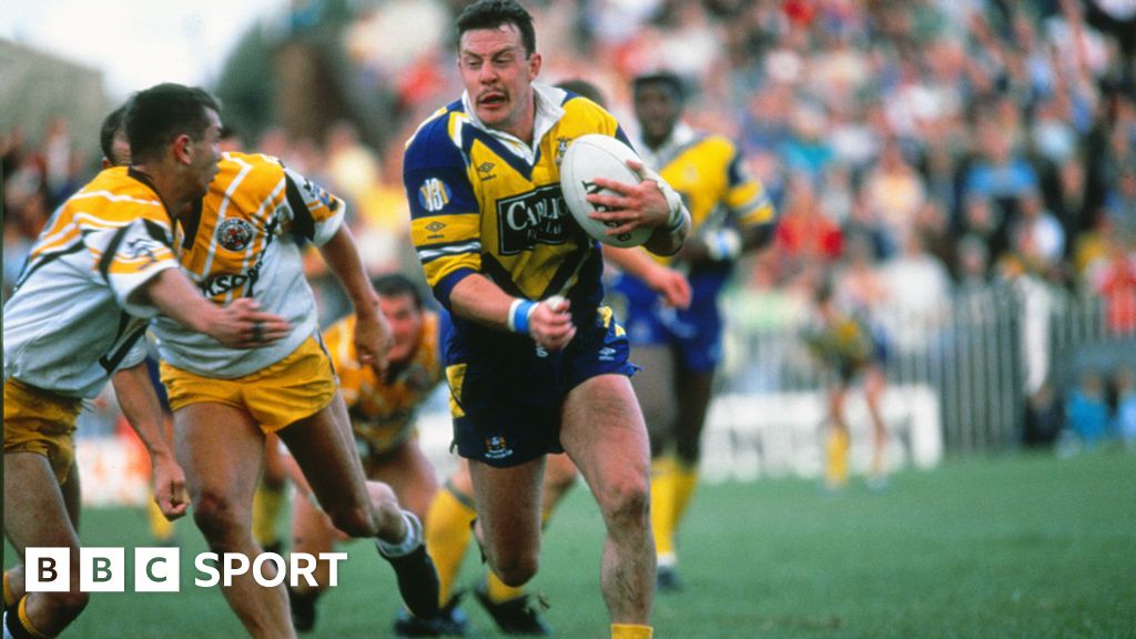 Rugby league legend Schofield reveals brain damage