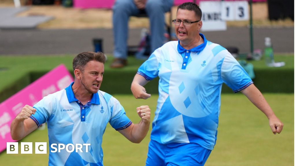 Commonwealth Games Gold for Scotland in Paralawn bowls men's pairs B6