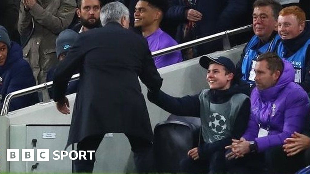Tottenham Ball Boy Says Jose Mourinho Praise Has Made My Life c Sport