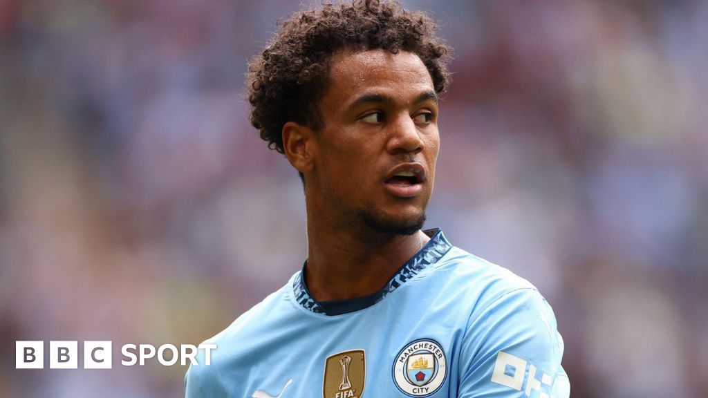 Oscar Bobb: Manchester City midfielder suffers leg fracture before Premier League opener against Chelsea