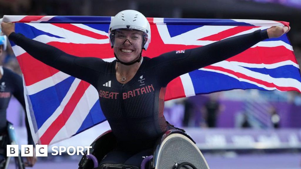 GB's Cockroft wins 800m for ninth Paralympic gold