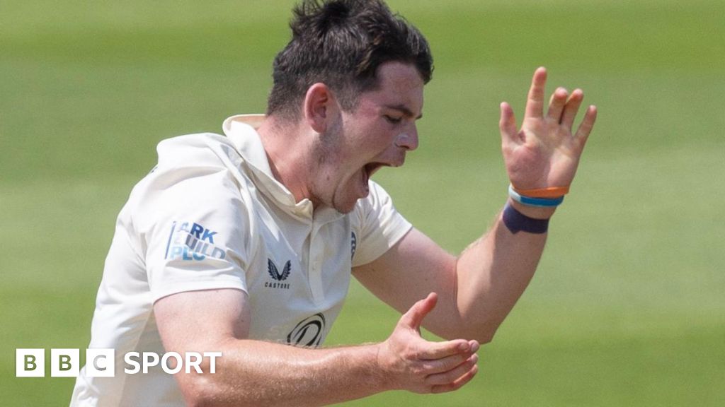 County Championship: Middlesex beat Derbyshire by 194 runs – BBC Sport