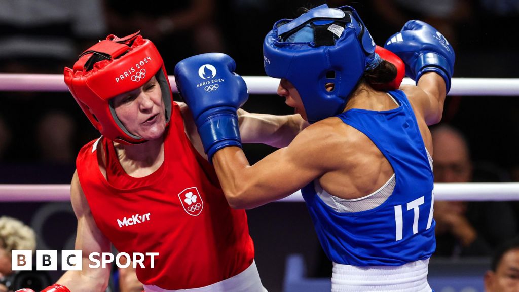 Olympics boxing: Defending champion Kellie Harrington wins opener