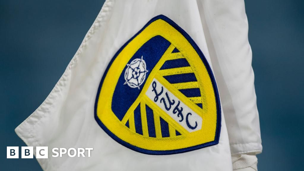 Leeds United pre-season fixtures: Man Utd, Monaco, Hearts - BBC Sport