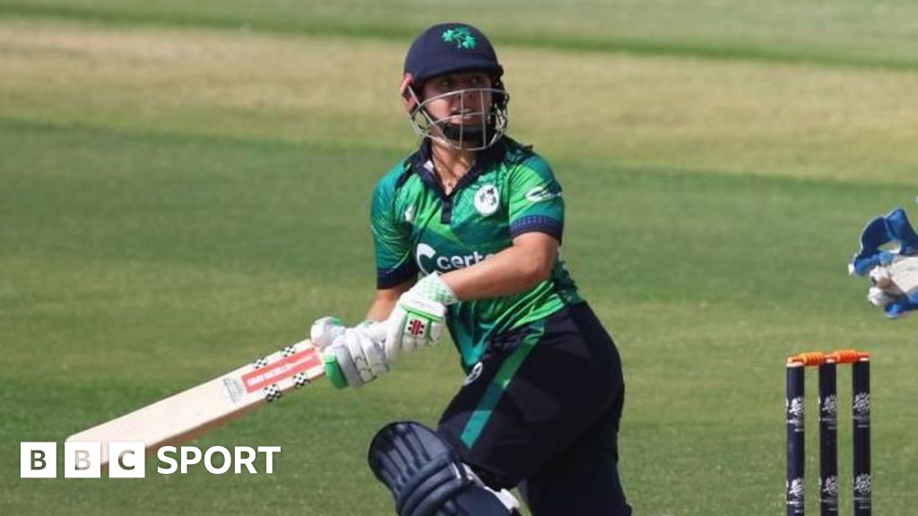 Ireland v England: Amy Hunter says hosts go into ODI series with confidence