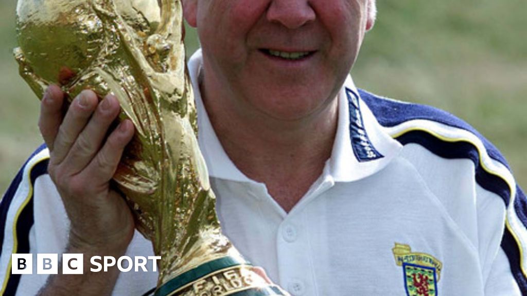 Scottish Football Podcast: Craig Brown 1940-2023 - BBC Sport