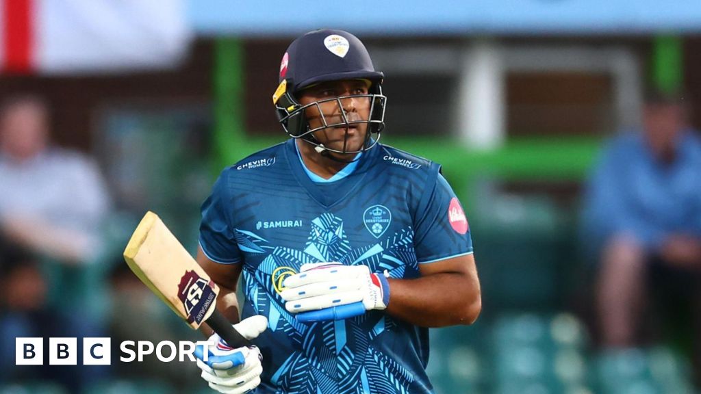 Patel leads Derbyshire to T20 Blast win at Foxes