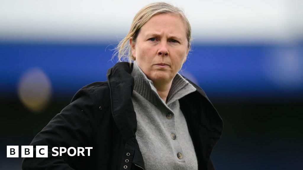 WSL: Lack of English female coaches ‘needs looking at’ says Rehanne Skinner