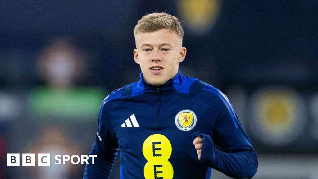 Barron keeps place in Scotland squad for final Nations League matches