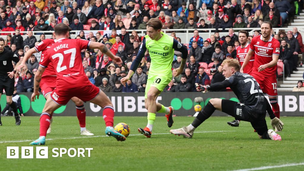 Jack Clarke 'happy' at Sunderland after transfer rumours BBC Sport