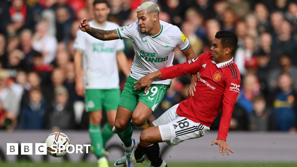 Manchester United: 'Casemiro Is The Cement' - Ten Hag - BBC Sport