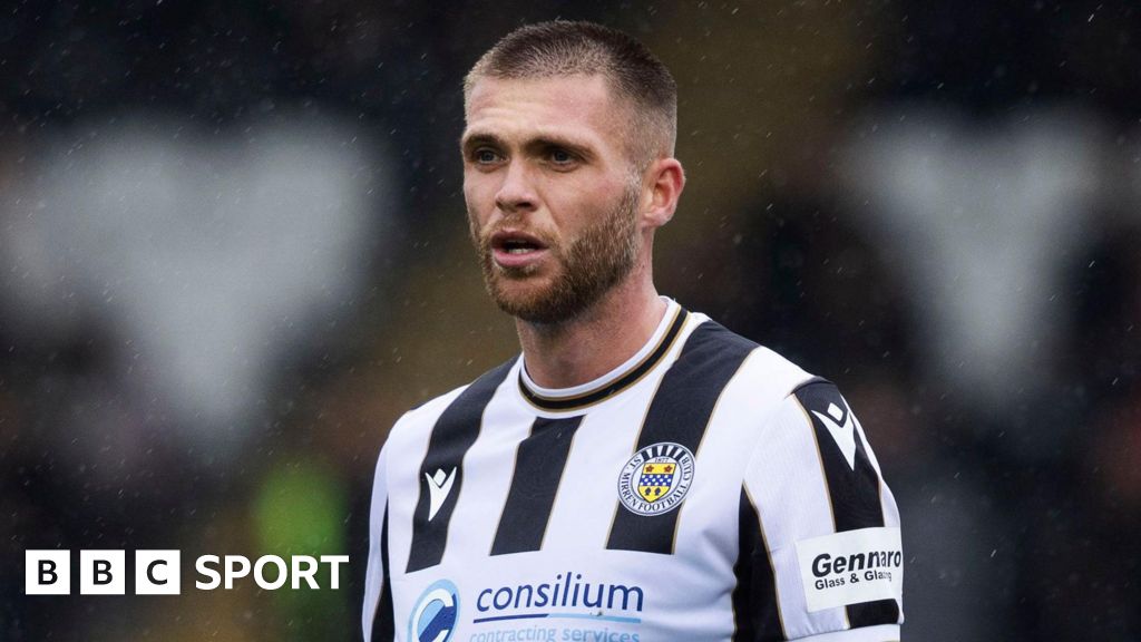 St Mirren new contract