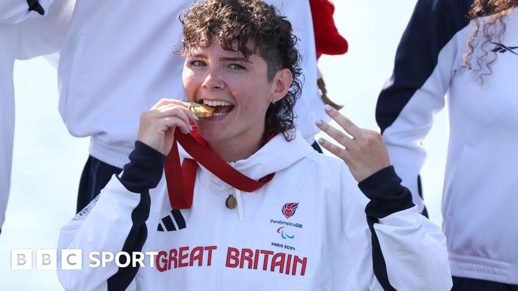 Rowing golds for GB after triathlon postponed - day four round-up