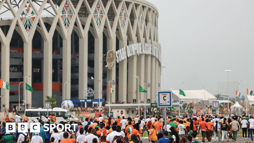 Sebastien Desabre: Pitches and stadiums must improve for Africa to win the World Cup