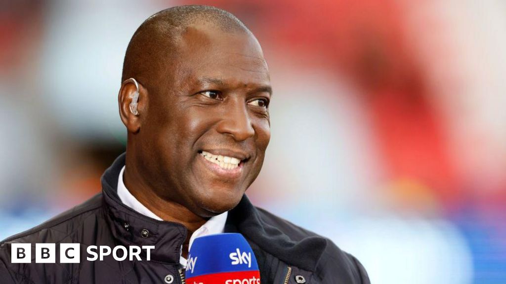 Ex-Everton star Campbell 'very unwell' in hospital