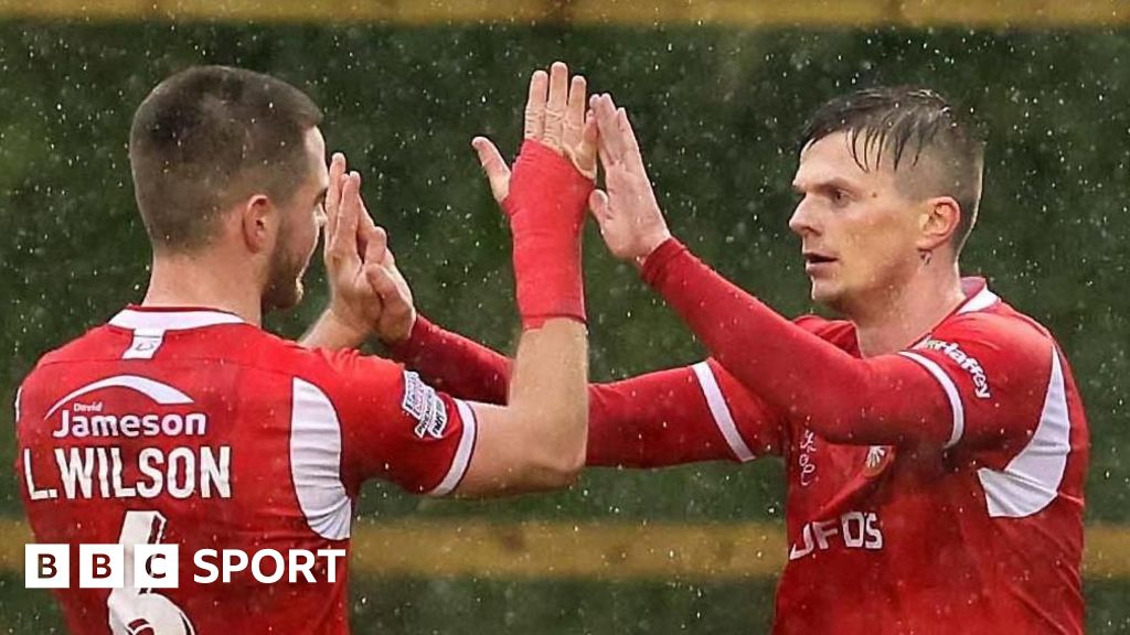 Irish Premiership: McCartan wonder strike gives Ports win over Larne