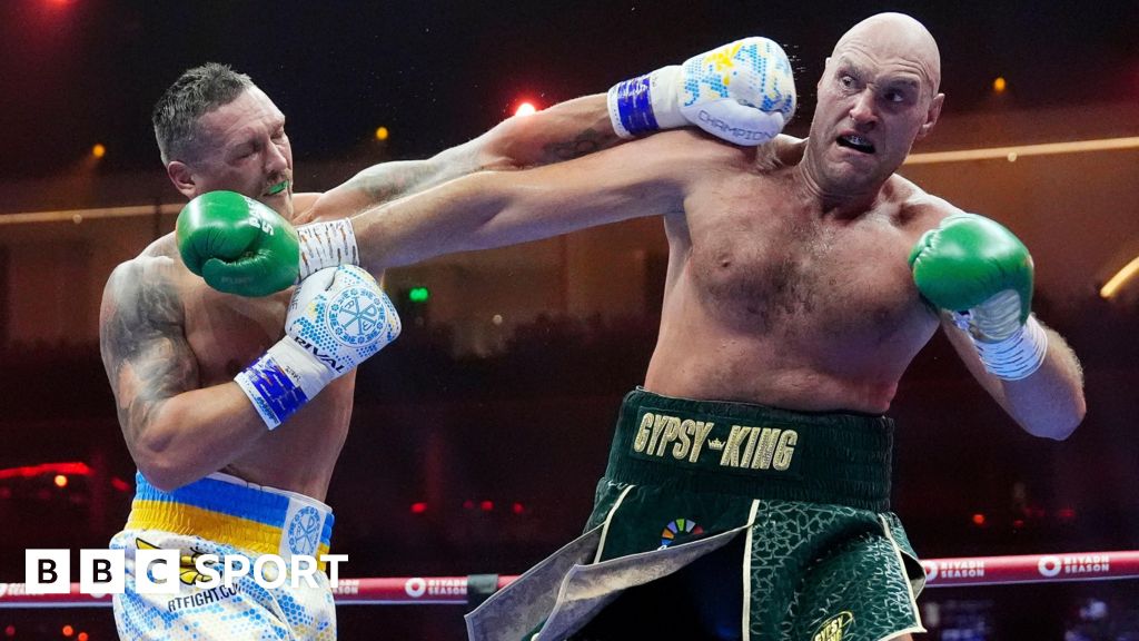 Usyk-Fury rematch 'will be better' - Warren