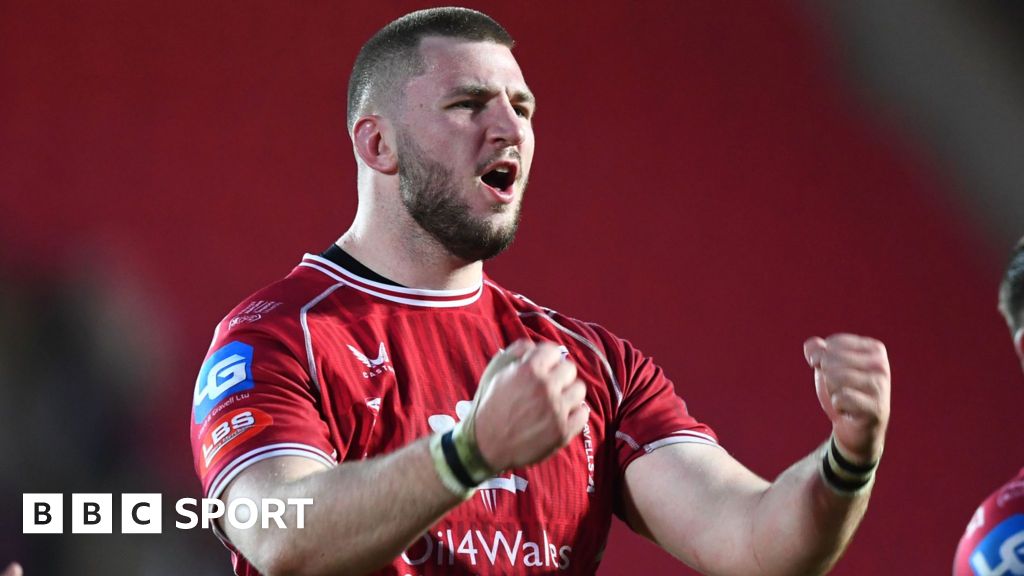 Lock Jones starts for Scarlets against Sharks