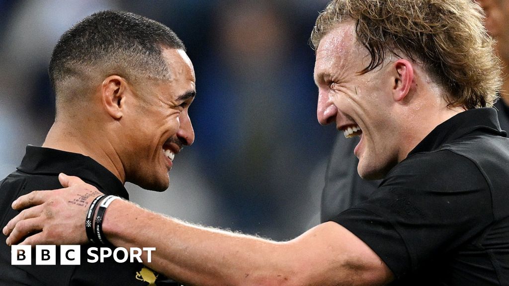 Argentina 6-44 New Zealand: All Blacks tell Test rugby's oldest tale to make final