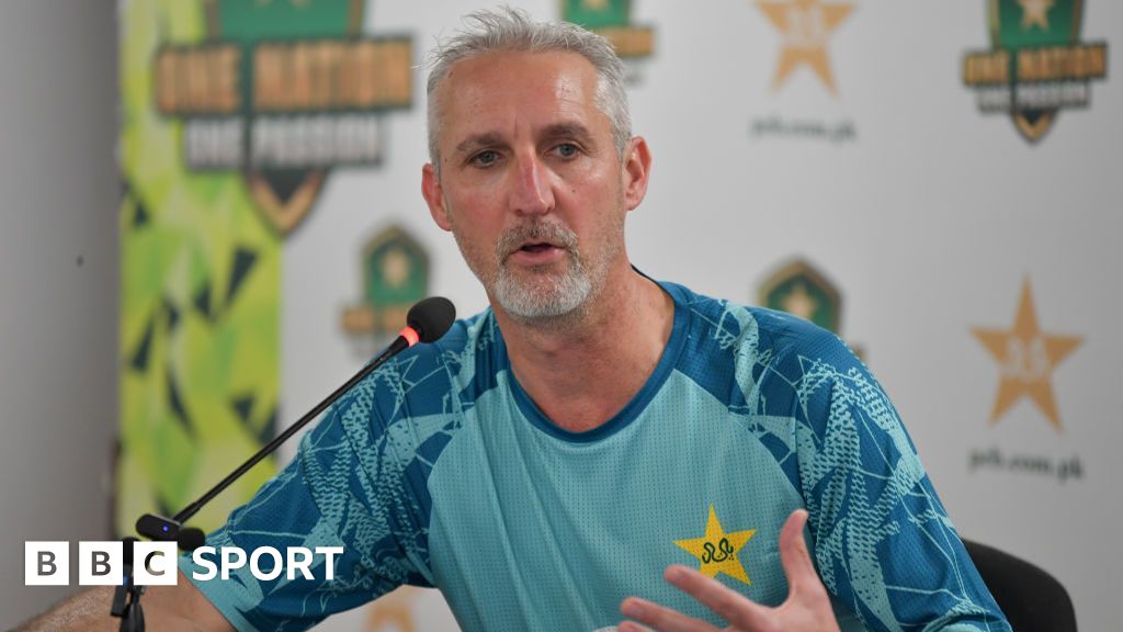 Pakistan vs England: Jason Gillespie wants hosts to improve fitness