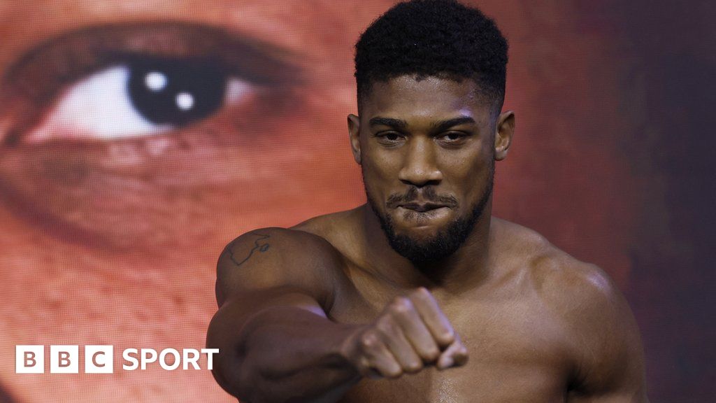 Anthony Joshua v Jermaine Franklin: Behind the scenes at Texas training  camp - BBC Sport