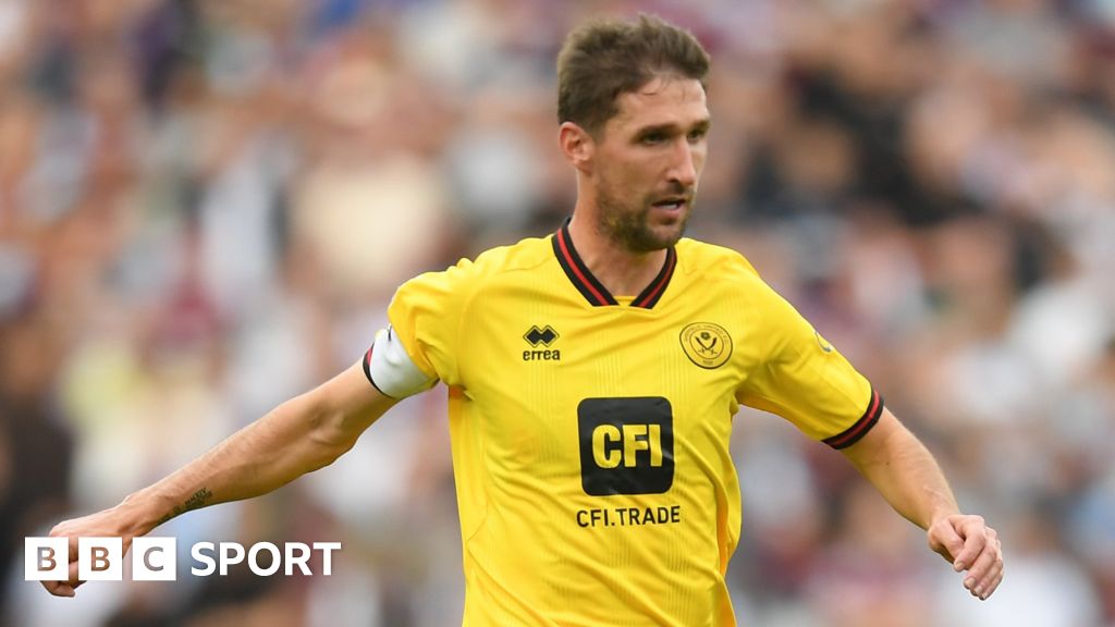 Chris Basham: Sheffield United captain suffers severe lower-leg injury ...