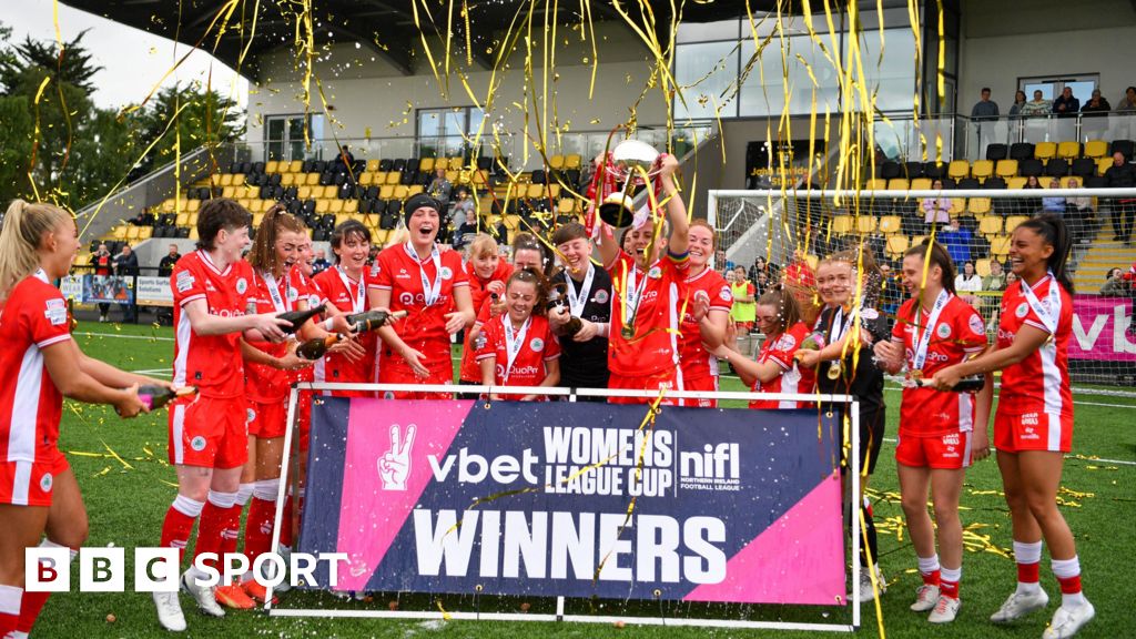 Reds beat Lisburn Rangers to retain League Cup