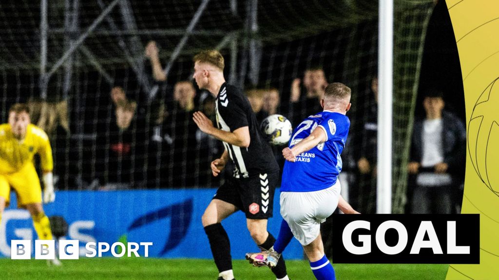 Scottish Cup Stranraer's Deryn Lang scores a wonder goal to deny