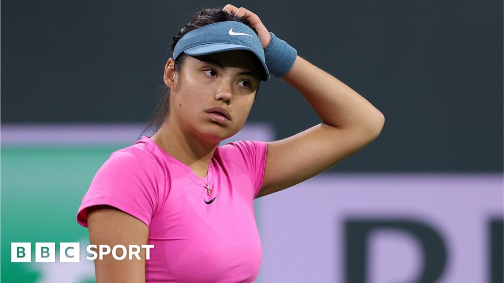 Indian Wells: Emma Raducanu Beaten By Iga Swiatek In Fourth Round - BBC ...